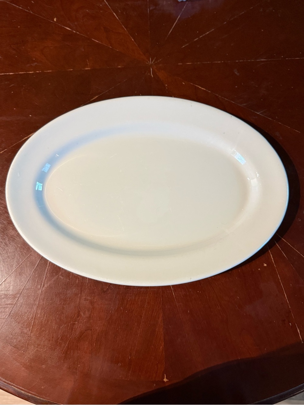 White Oval Serving Platter - Elegant Minimalist Design